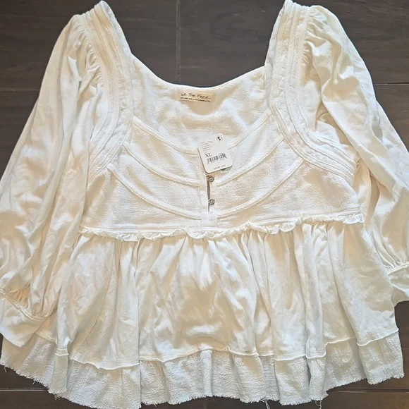 We The FREE Ivory Ruffled Top NWT Sz XL - Picture 4 of 4
